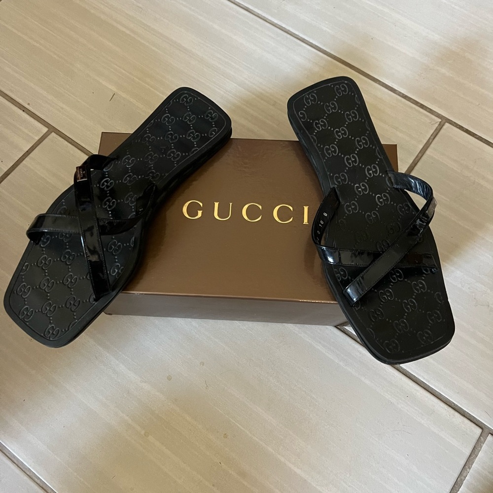 Gucci vintage sandals size 11 woman’s